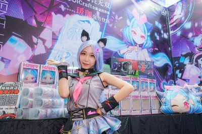 铭瑄首度亮相动漫展，瑷珈星光璀璨，超时序技术引领游戏开发新潮流
